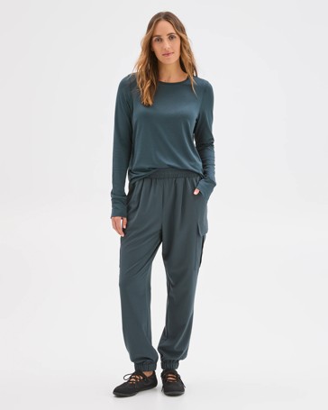 Active Woven Cargo Pants