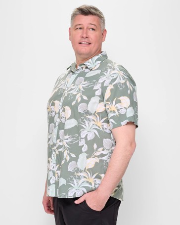 Plus Size Floral Print Shirt