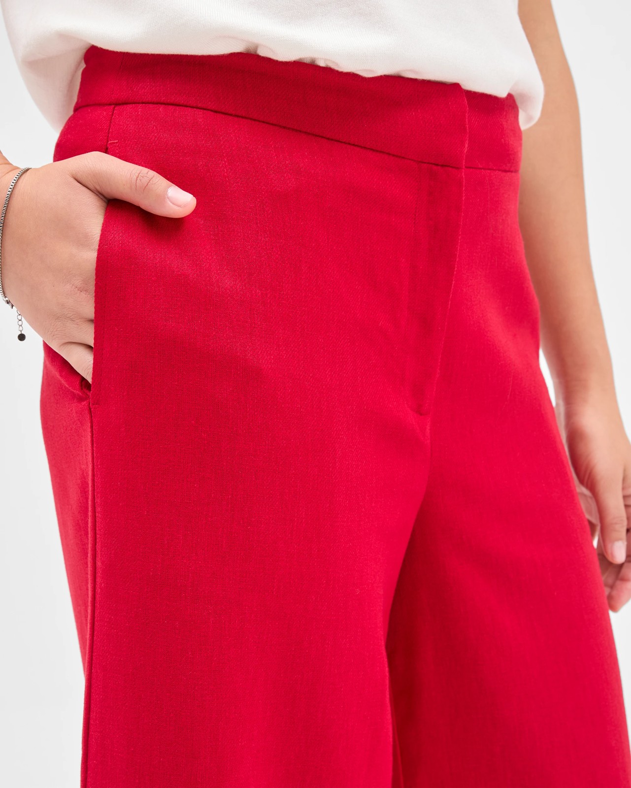 Preview Linen Blend Wide Leg Culotte Pants - Scarlet Red 3 of 5