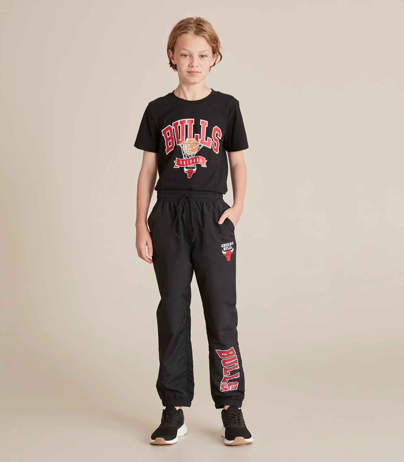 NBA Chicago Bulls Trackpants 2 of 6