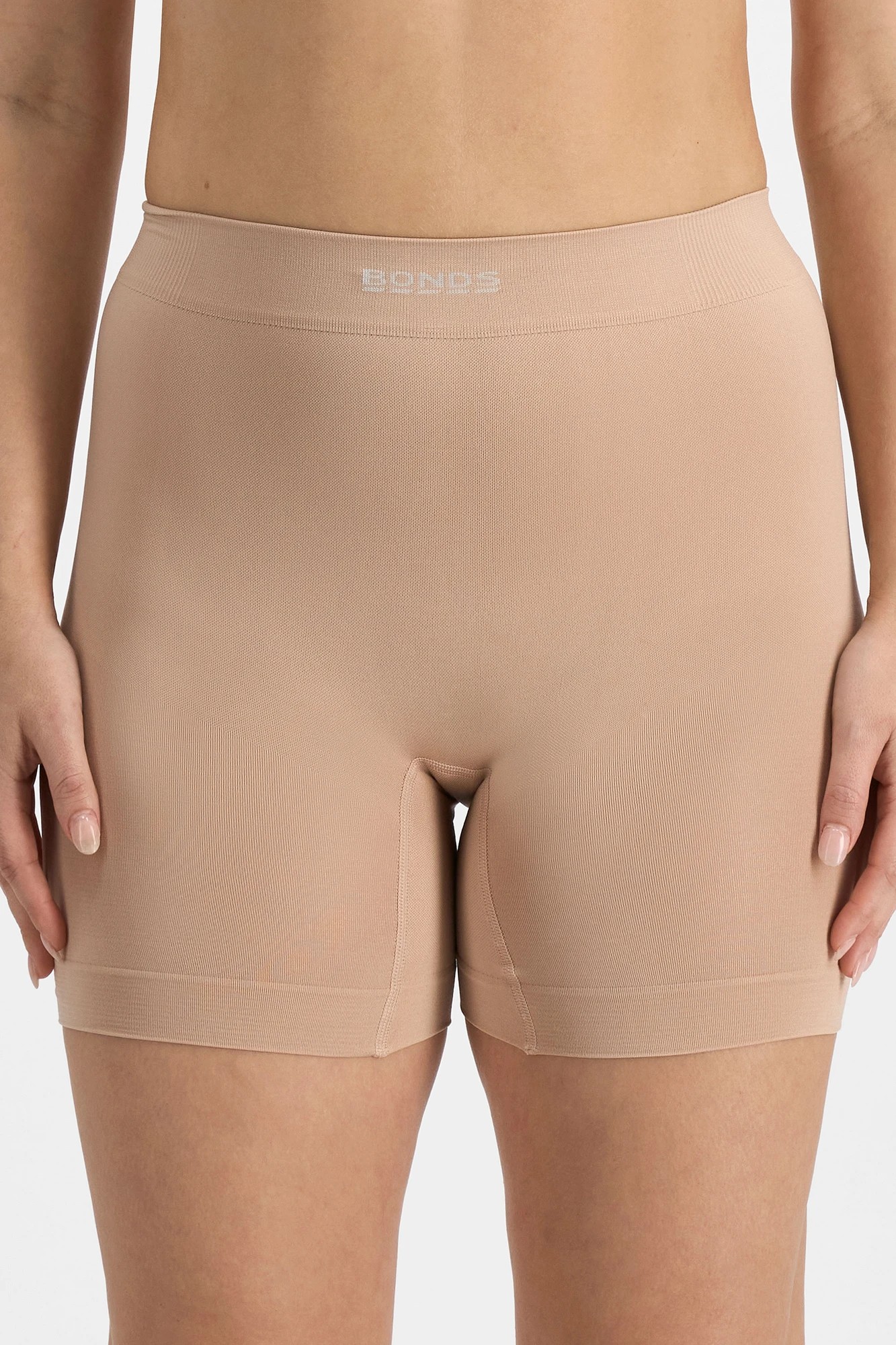 Bonds Seamless Under Short Black Size 12-14 Each