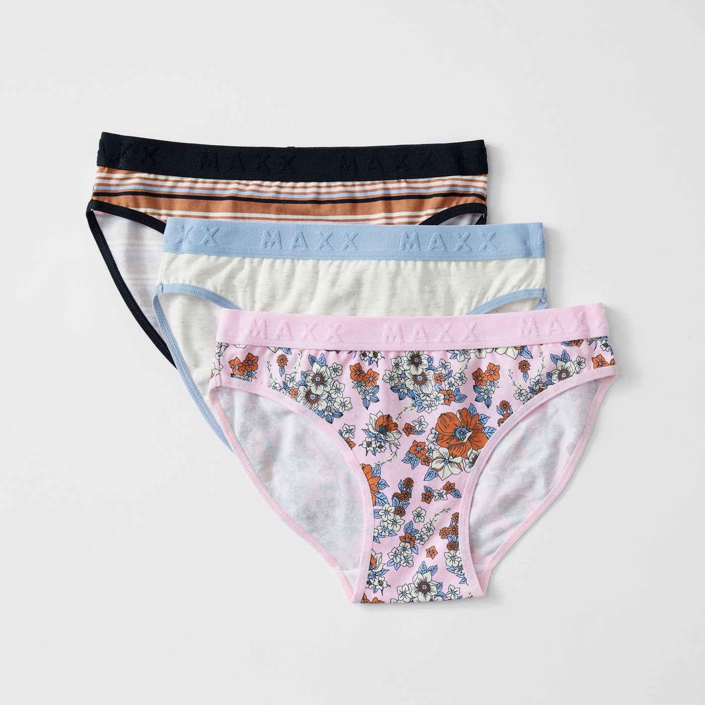 Maxx 3 Pack Girls Brief 6 of 6