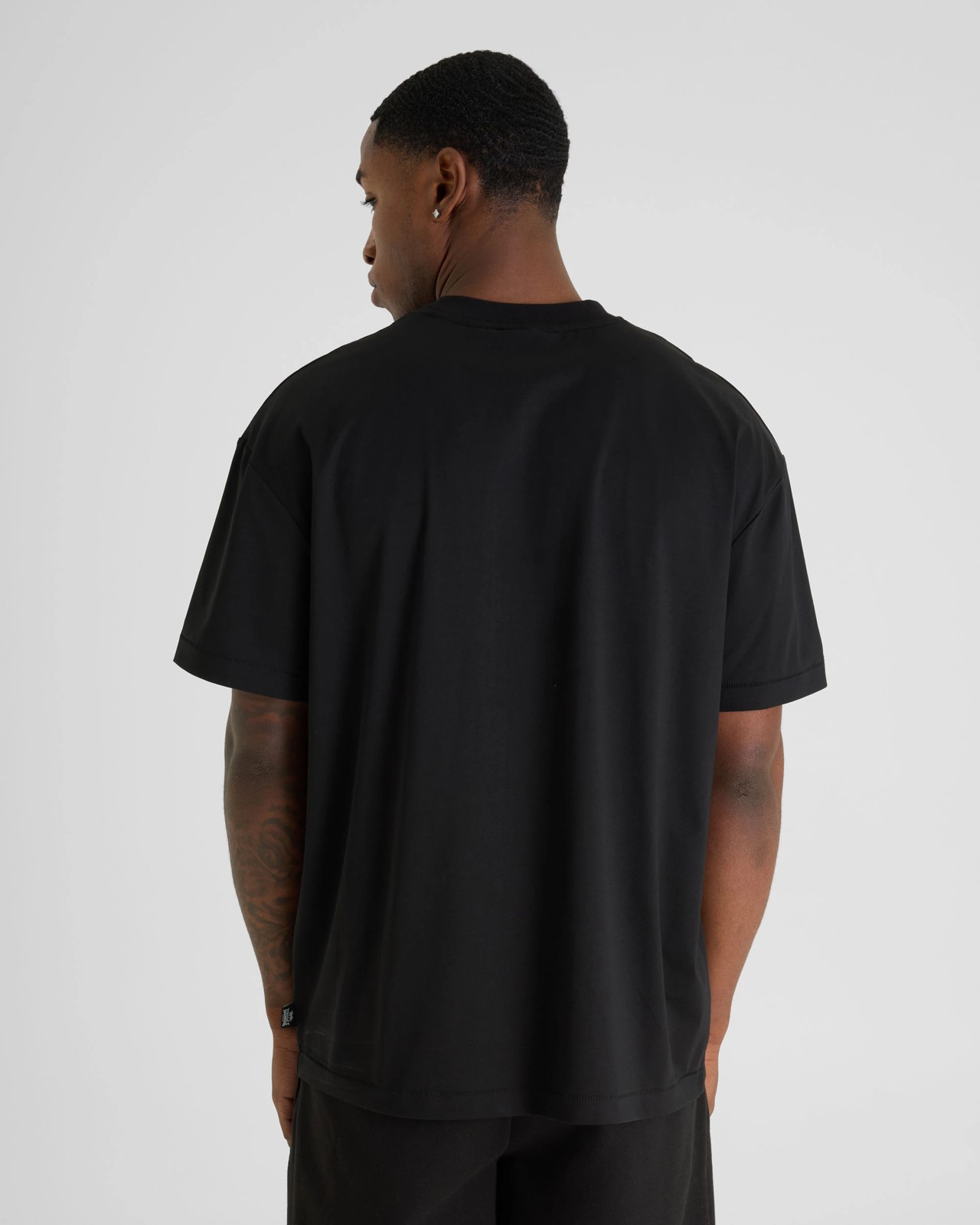Lonsdale London Leisure T-Shirt - Black 2 of 4