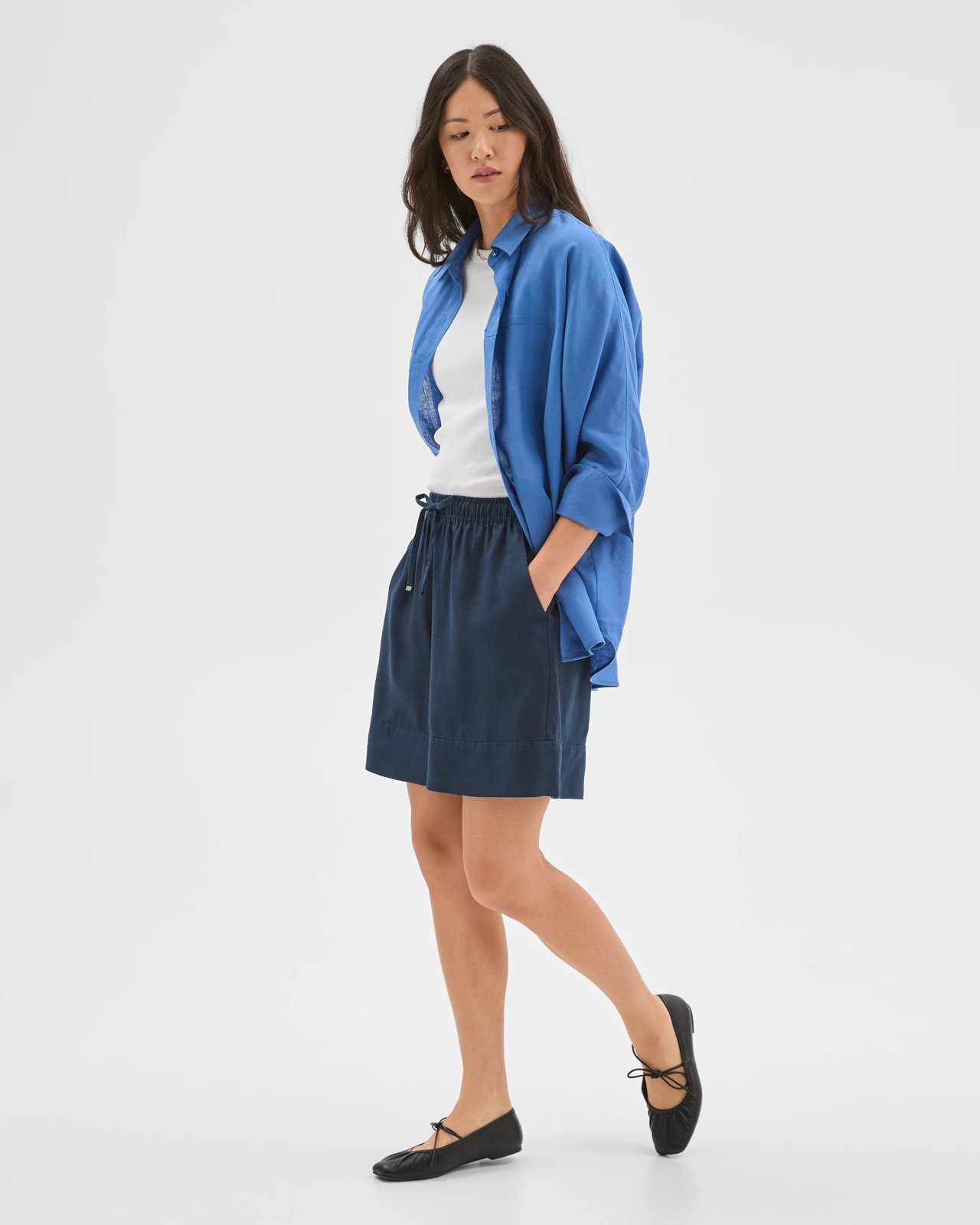 European Linen Long Shorts - Navy 3 of 5
