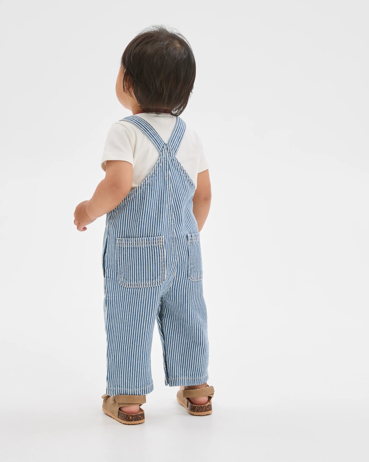 Baby T-Shirt and Dungaree 2 Piece Set 3 of 5