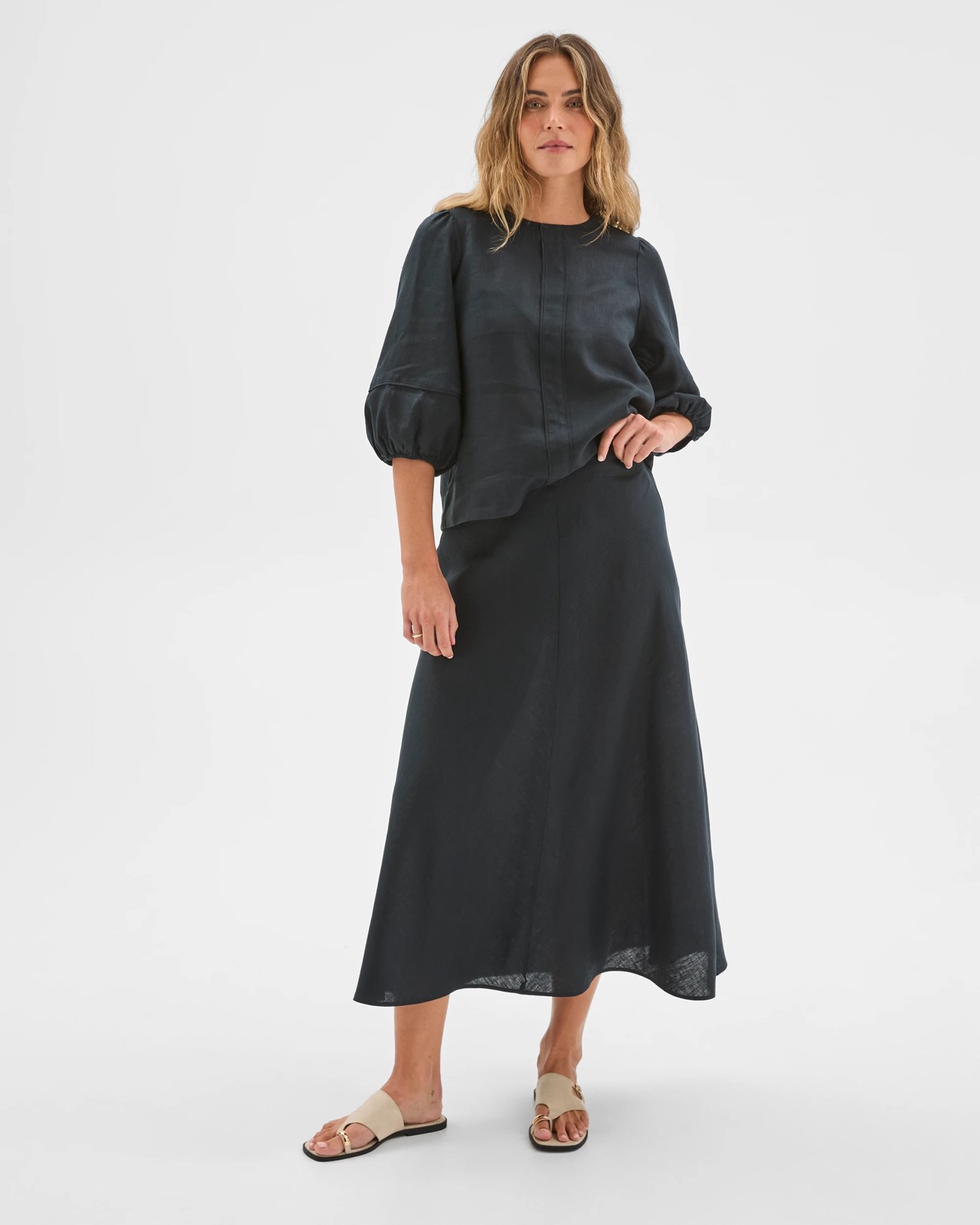 European Linen Seam Detail Skirt - Black 2 of 6
