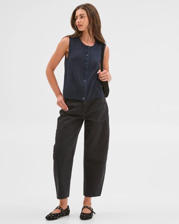 Petites Forward Seam Barrel Leg Denim Jeans