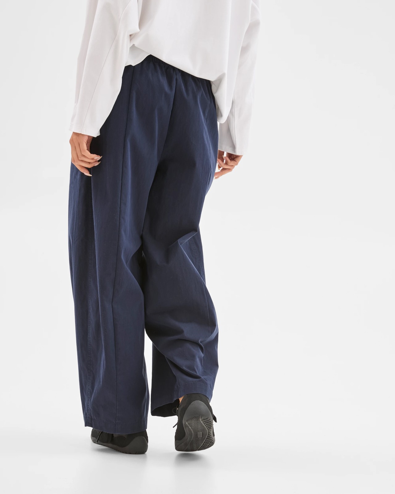 Lily Loves Australian Cotton Blend Pull On Pleat Pants - Deep Navy 4 of 5