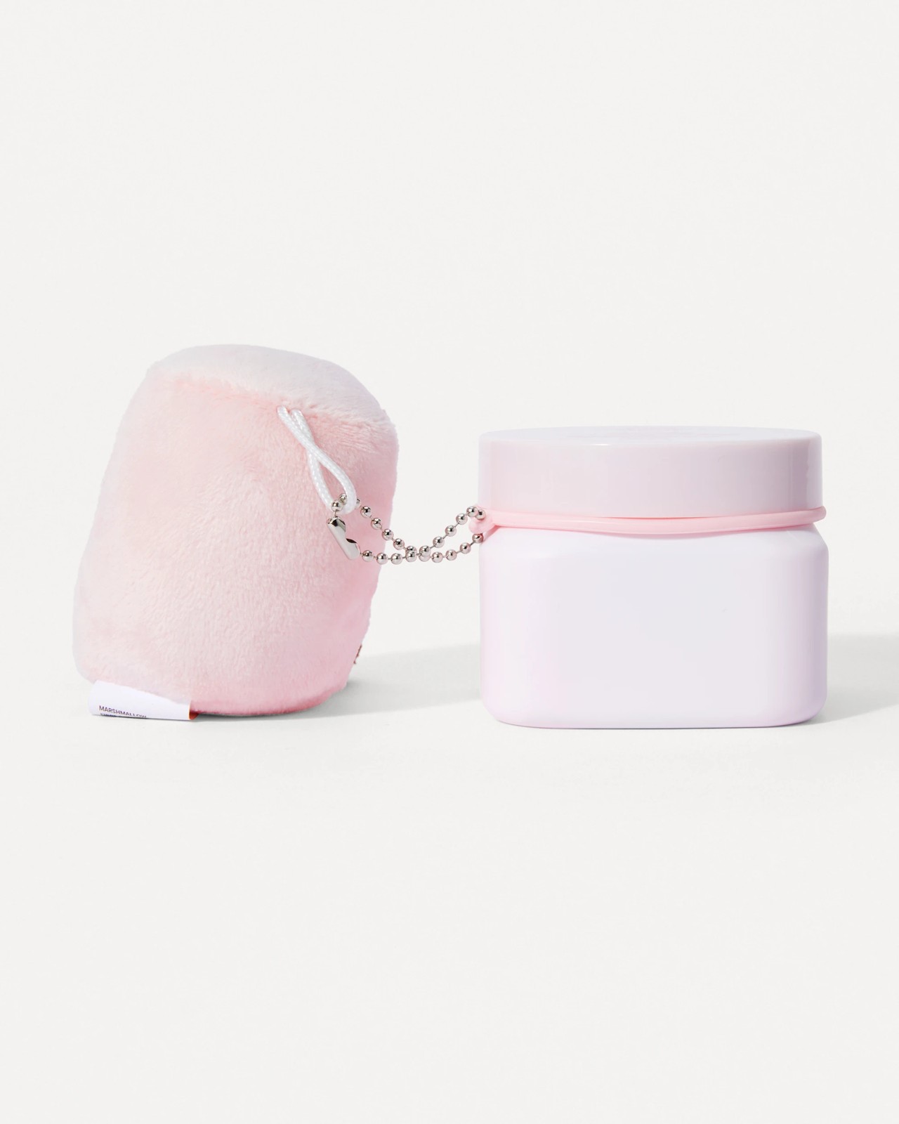 OXX Skincare Marshmallow Fluff Scented Whipped Body Butter 150ml 3 of 5