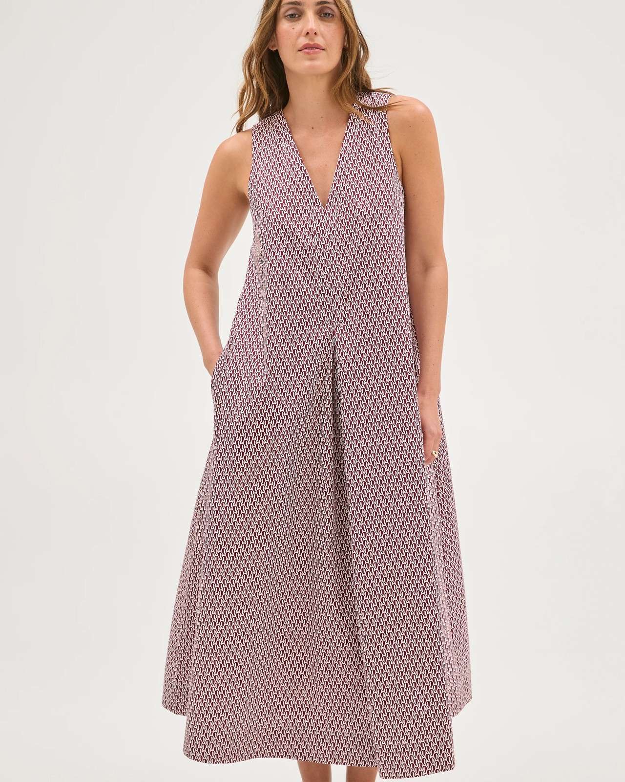 Preview Australian Cotton Sleeveless Sateen Maxi Dress - Sangria Geo 2 of 6