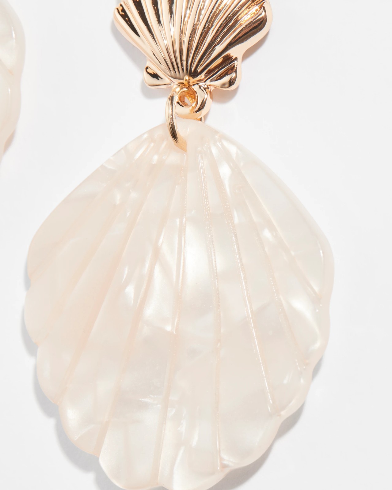 160_71872070_2+160T7187