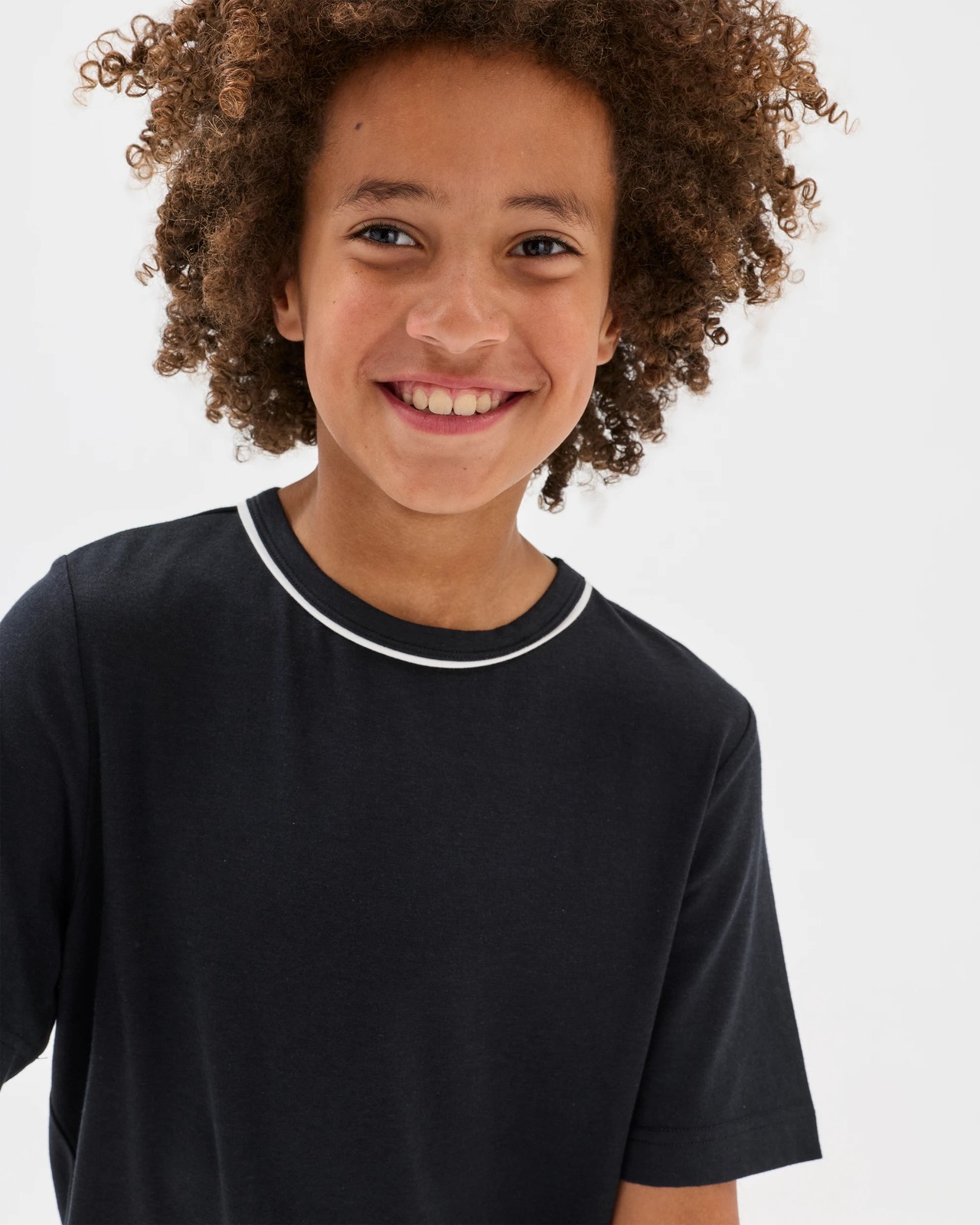 Bamboo Rich Older Boys Knit Pyjama Set - Black 3 of 6