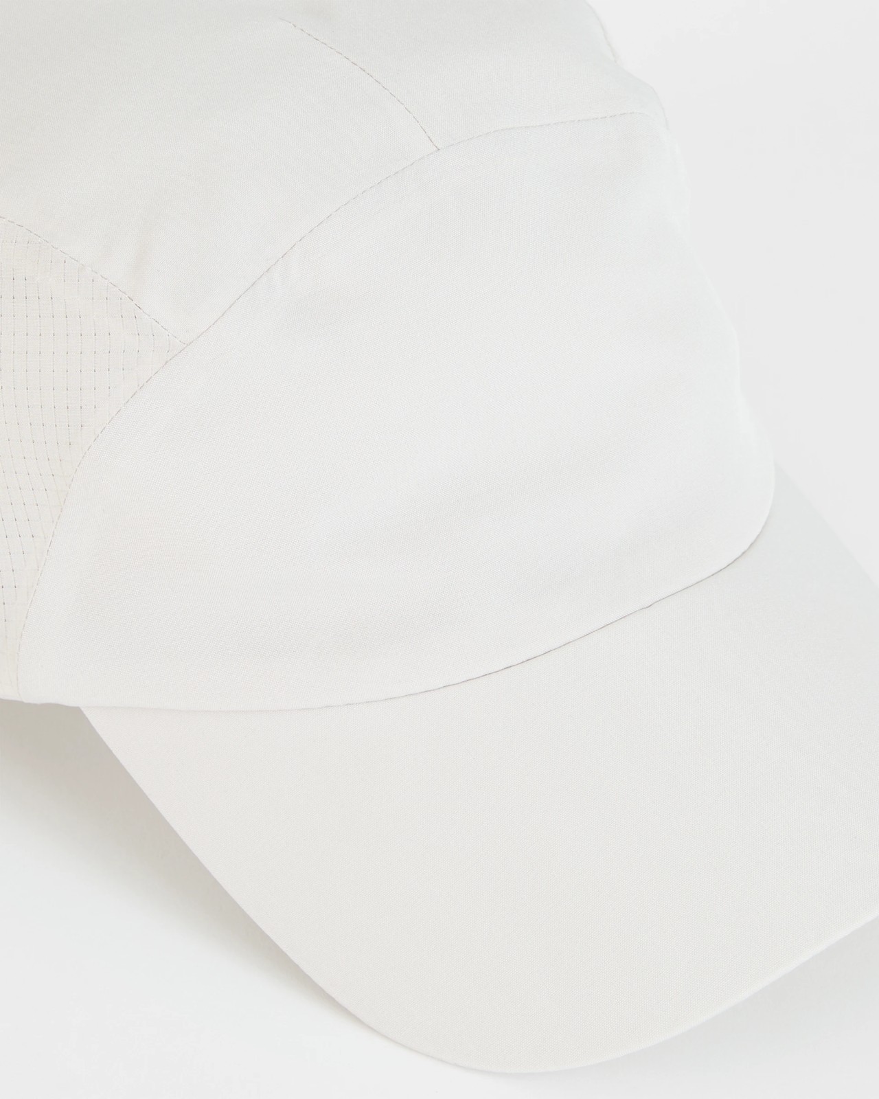 Active Everyday Cap - Mist 2 of 3