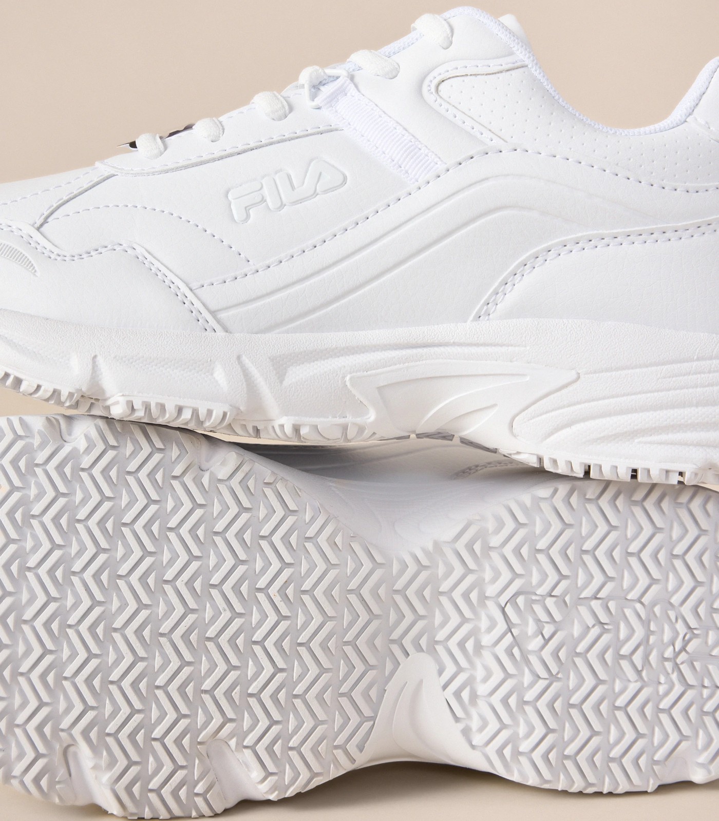 Womens fila hot sale white shoes