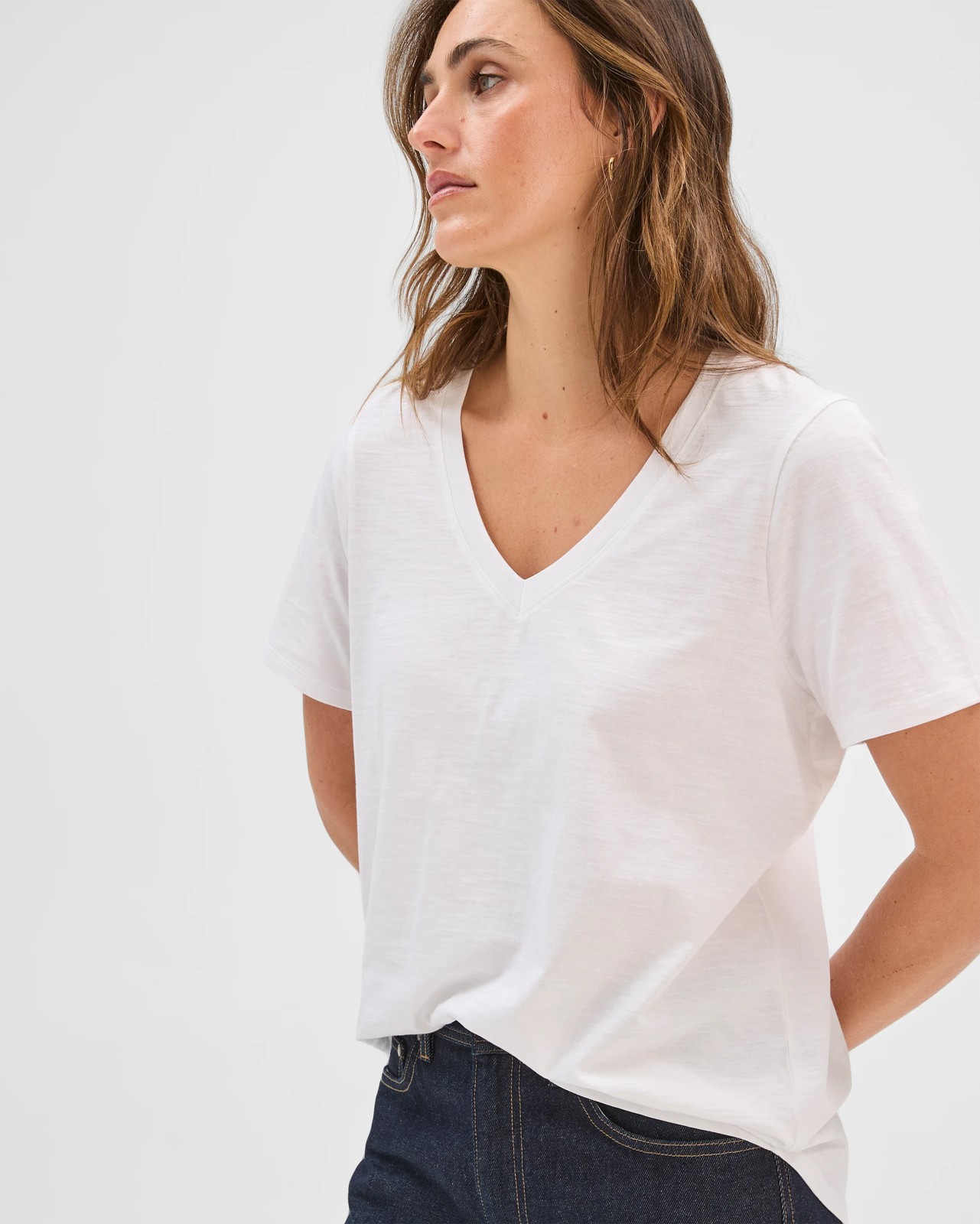 Australian Cotton Slub Relaxed V-Neck T-Shirt - White 4 of 6
