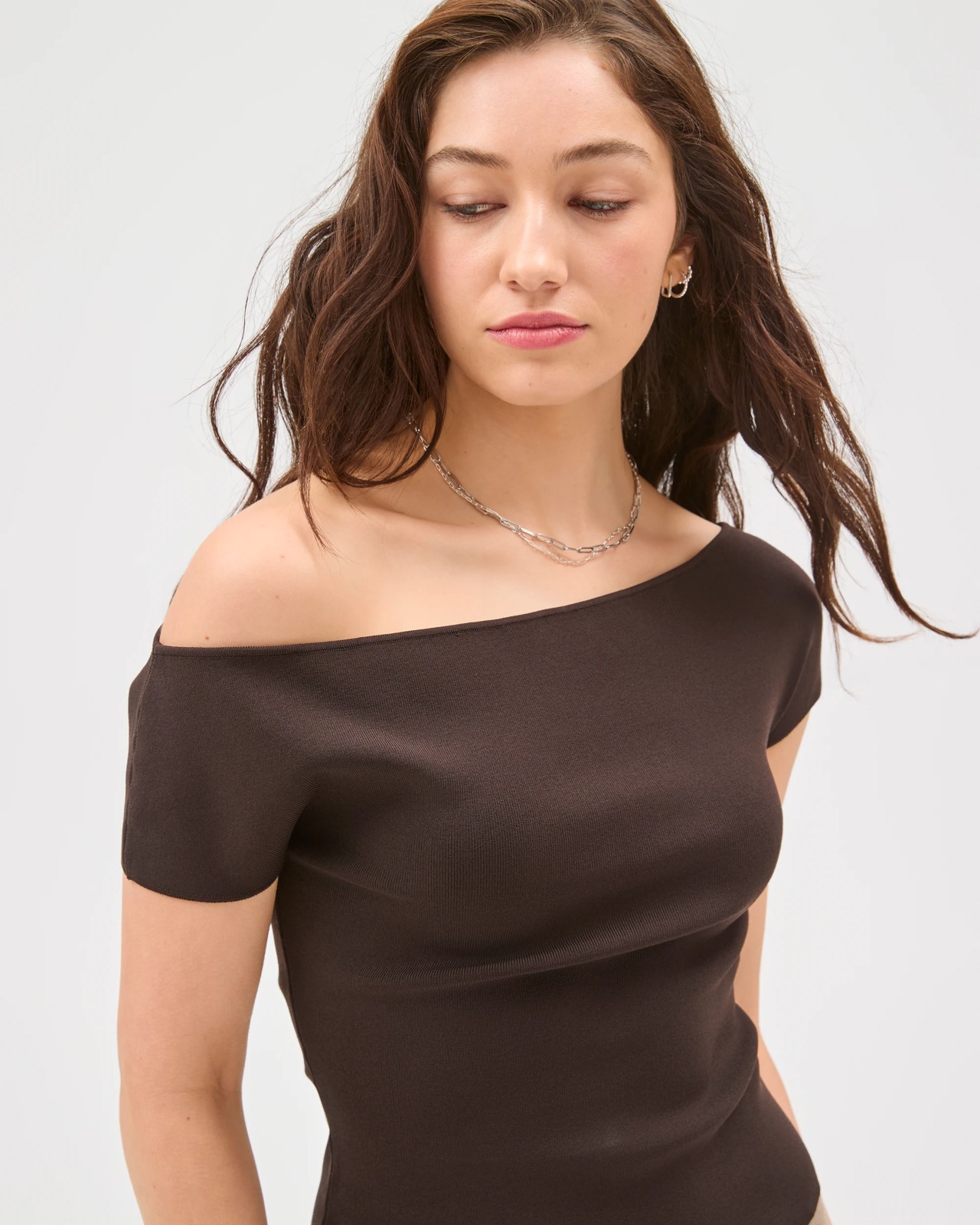 Lily Loves Off Shoulder Sculpt Top - Truffle 5 of 5