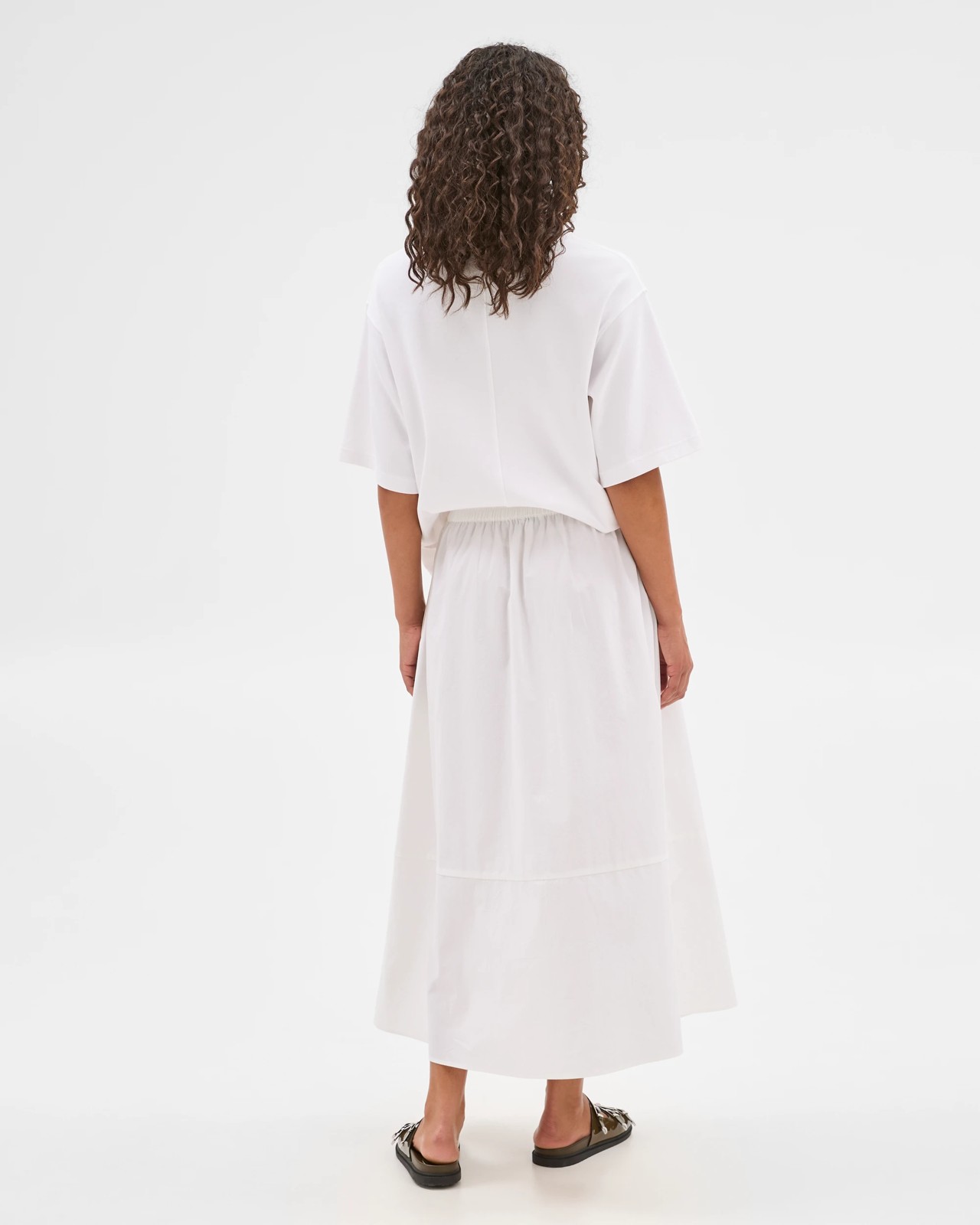 225_71829067_4+225T7182