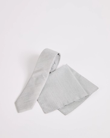 Tie & Pocket Square Set