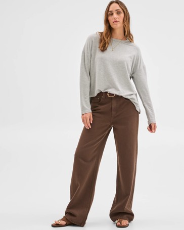 Long Sleeve Drop Shoulder Curved Hem Top