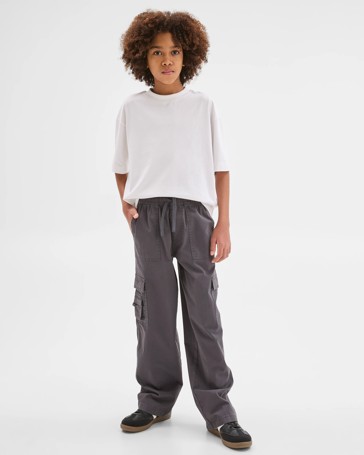 Loose Fit Cargo Pants