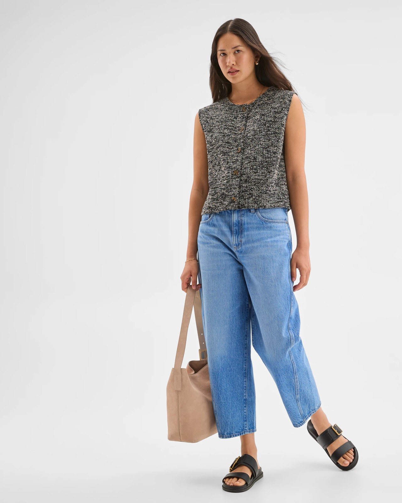 220_71949116_2+220T7194