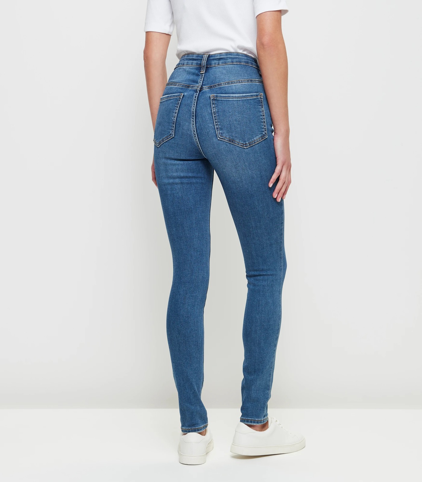 The Target 'Sophie' jeans that 1 in 8 women own.