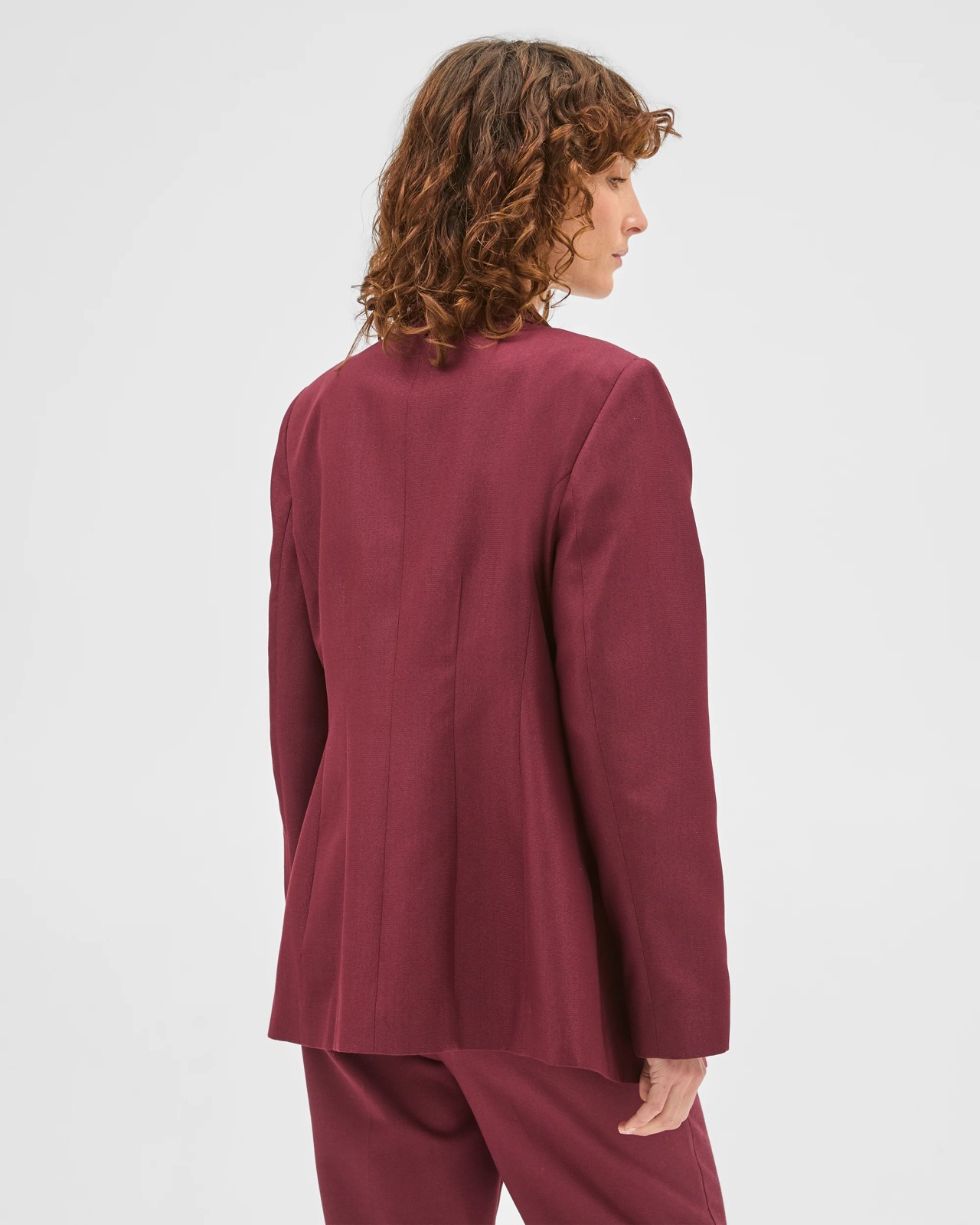 Preview Textured Tailored Cinch Waist Blazer - Sangria 5 of 5