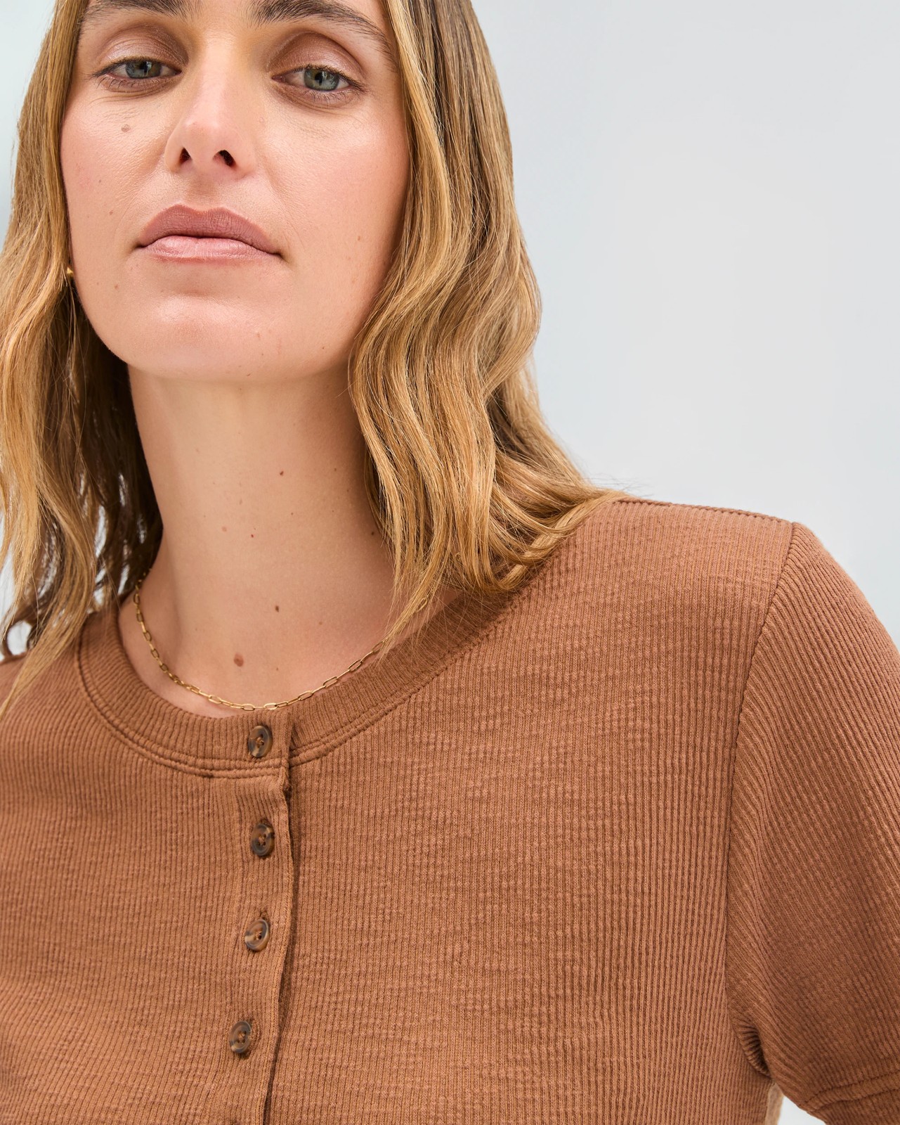 220_72058534_4+220T7205