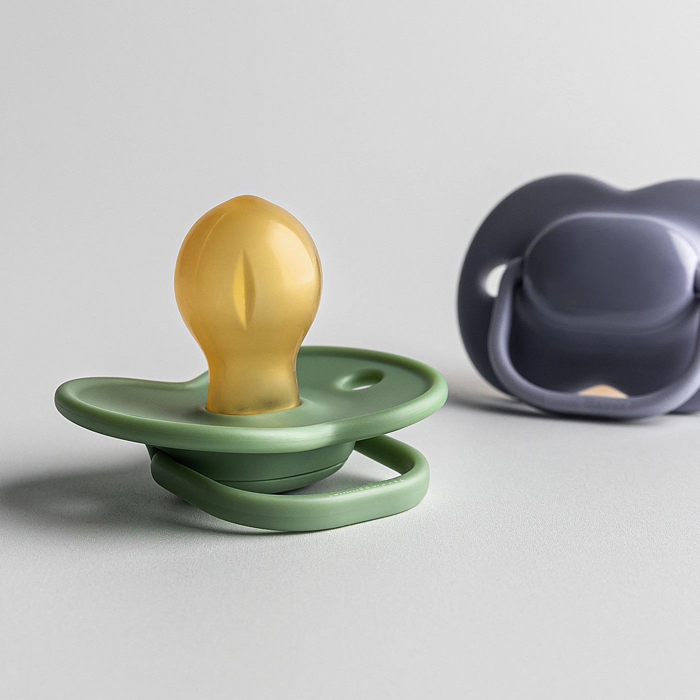 Tommee Tippee Cherry Latex Soother 2 Pack - 6-18 Months - Multi 5 of 6