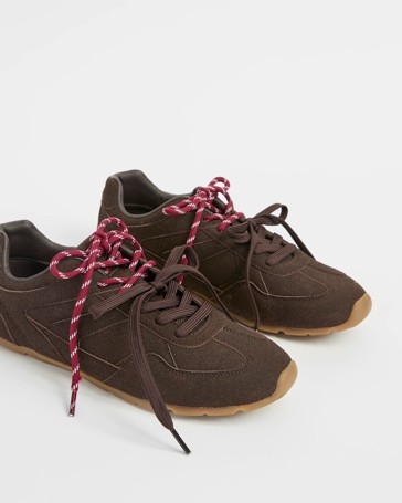 Retro Sneaker - Lianna