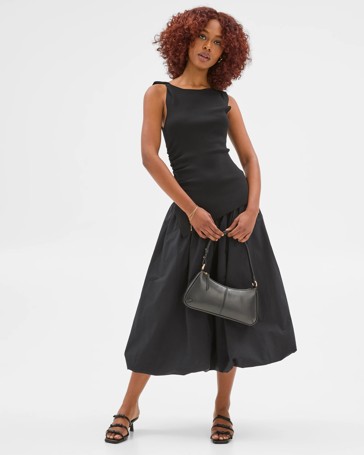 Petites Sleeveless Asymmetrical Crepe Knit Top