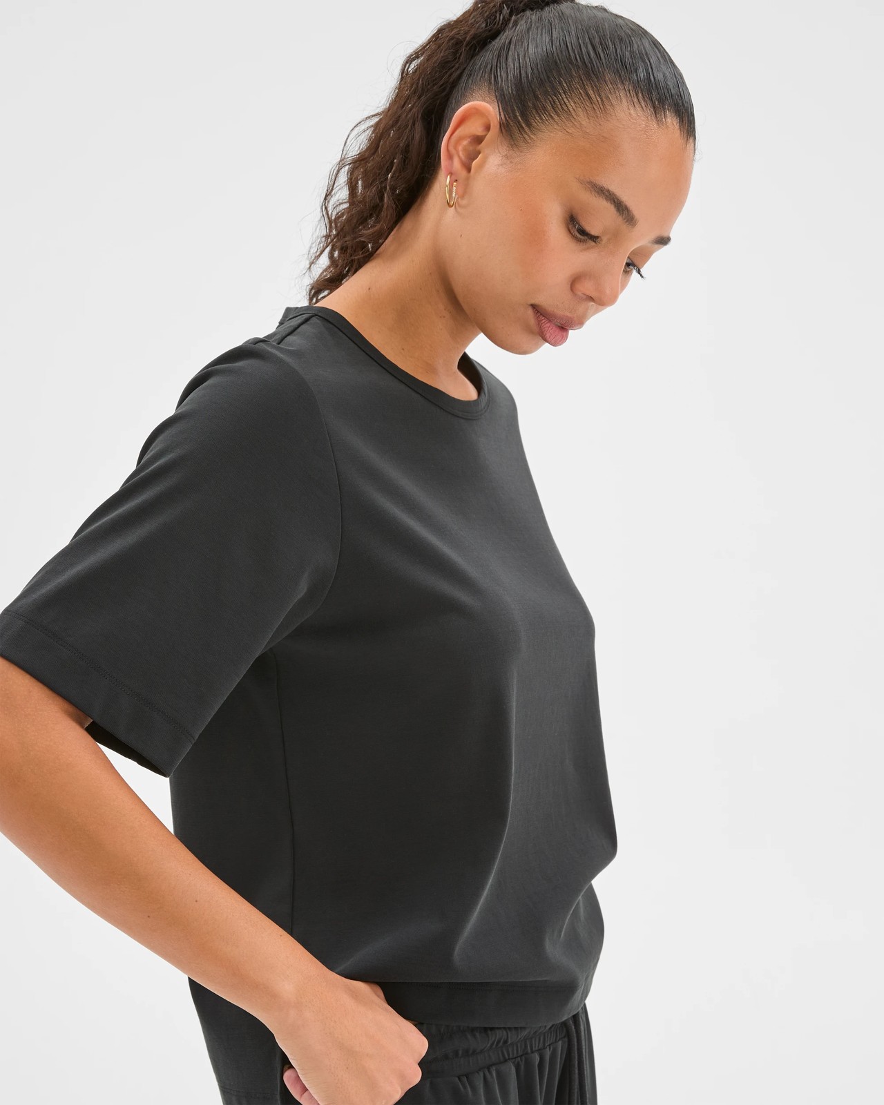 Relaxed Drape T-Shirt - Black 3 of 6