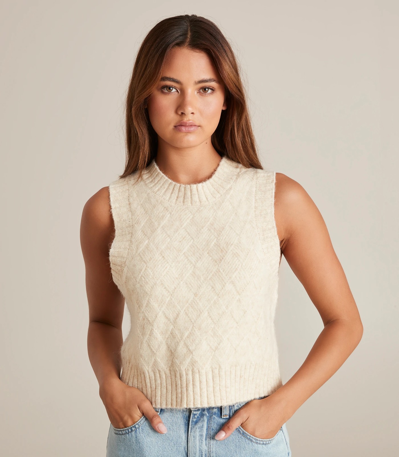 Crew Neck Knitted Vest