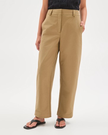 Petites Forward Seam Barrel Leg Pants