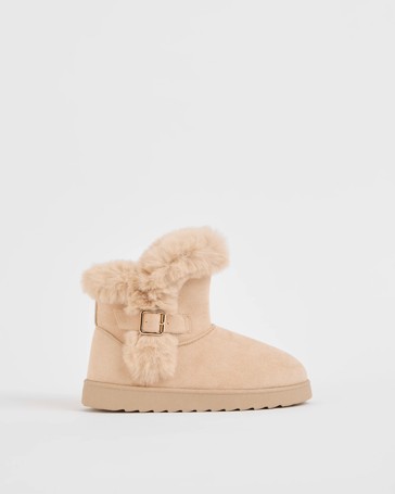 Low Cut Slanted Top Slipper Boot