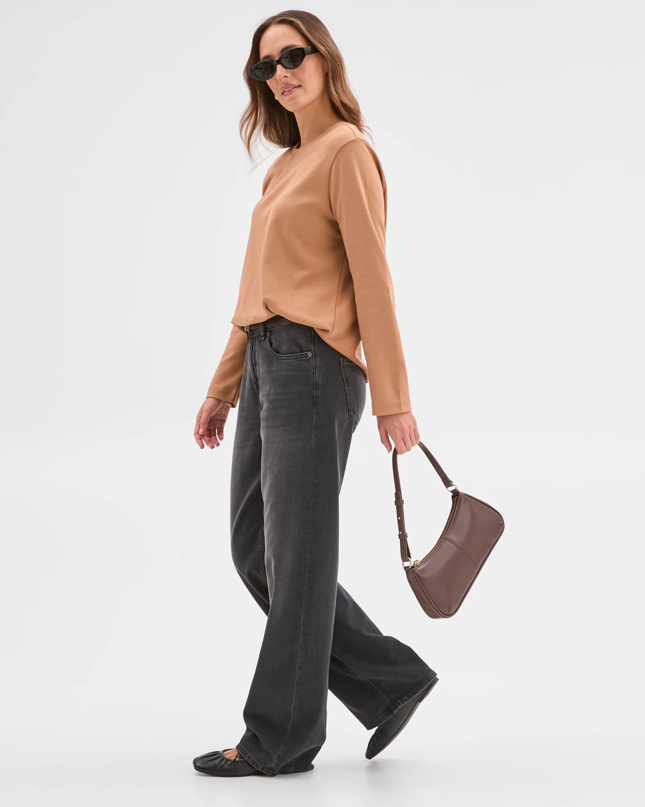 220_72143537_4+220T7214