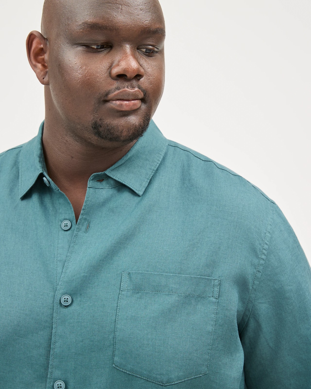 Plus Size European Linen Short Sleeve Shirt - Hunter Green 5 of 6