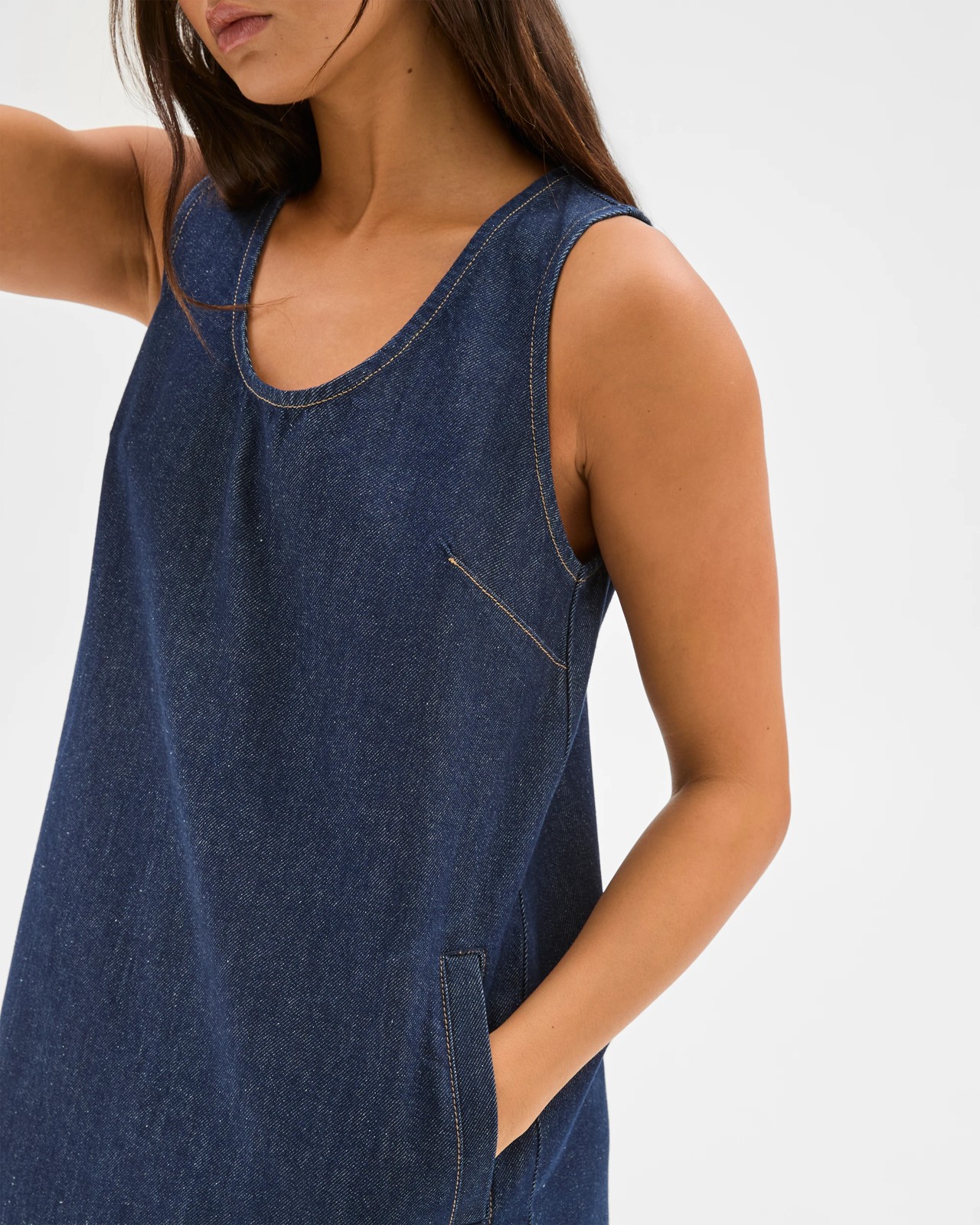 250_71884370_4+250T7188