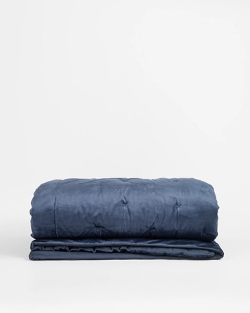 Lacy Velvet Comforter