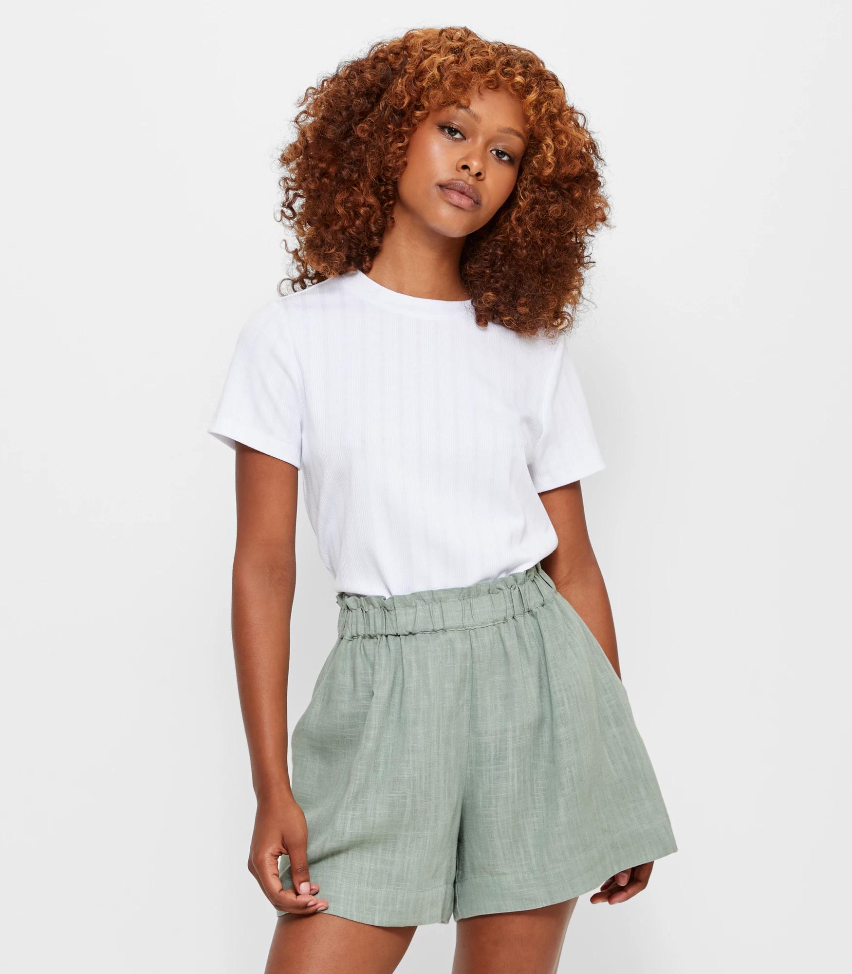 Linen Shorts Demi ❤️ menique