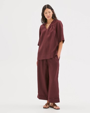 European Linen Short Sleeve V-Front Tunic Top