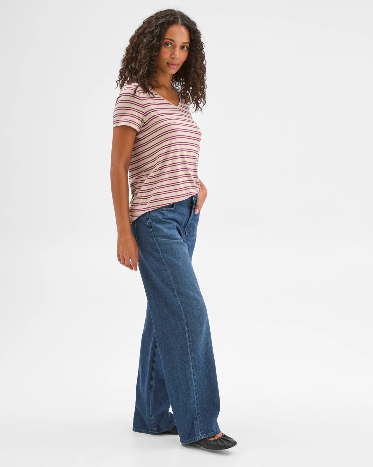 Short Sleeve V-Neck T-Shirt - Parchment Pansy Stripe 4 of 6