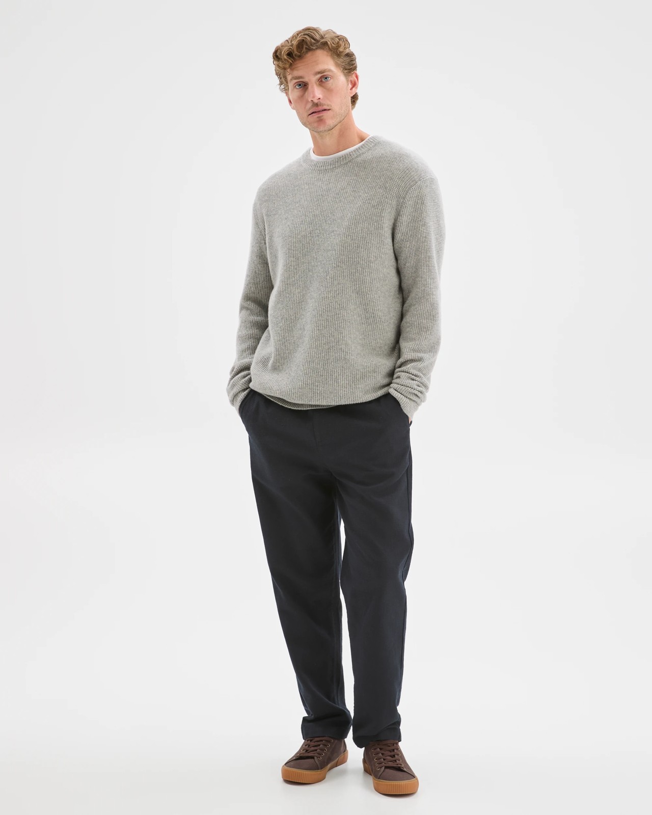 Lambswool Long Sleeve Crew Neck Knit Jumper - Grey Marle 3 of 6