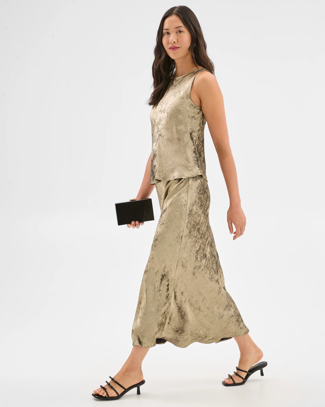 265_71564388_2+265T7156