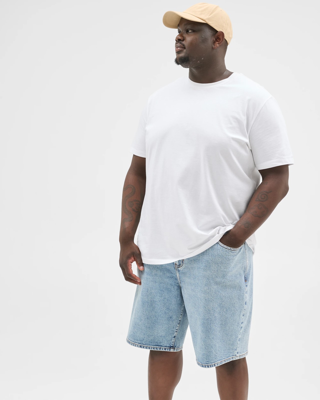 Plus Size Cotton Rich Denim Shorts 4 of 5
