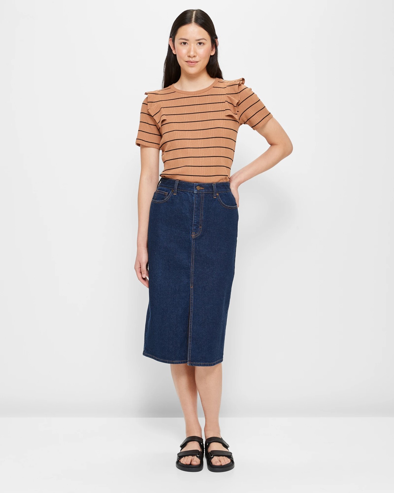 220_68448899_2+26F85B