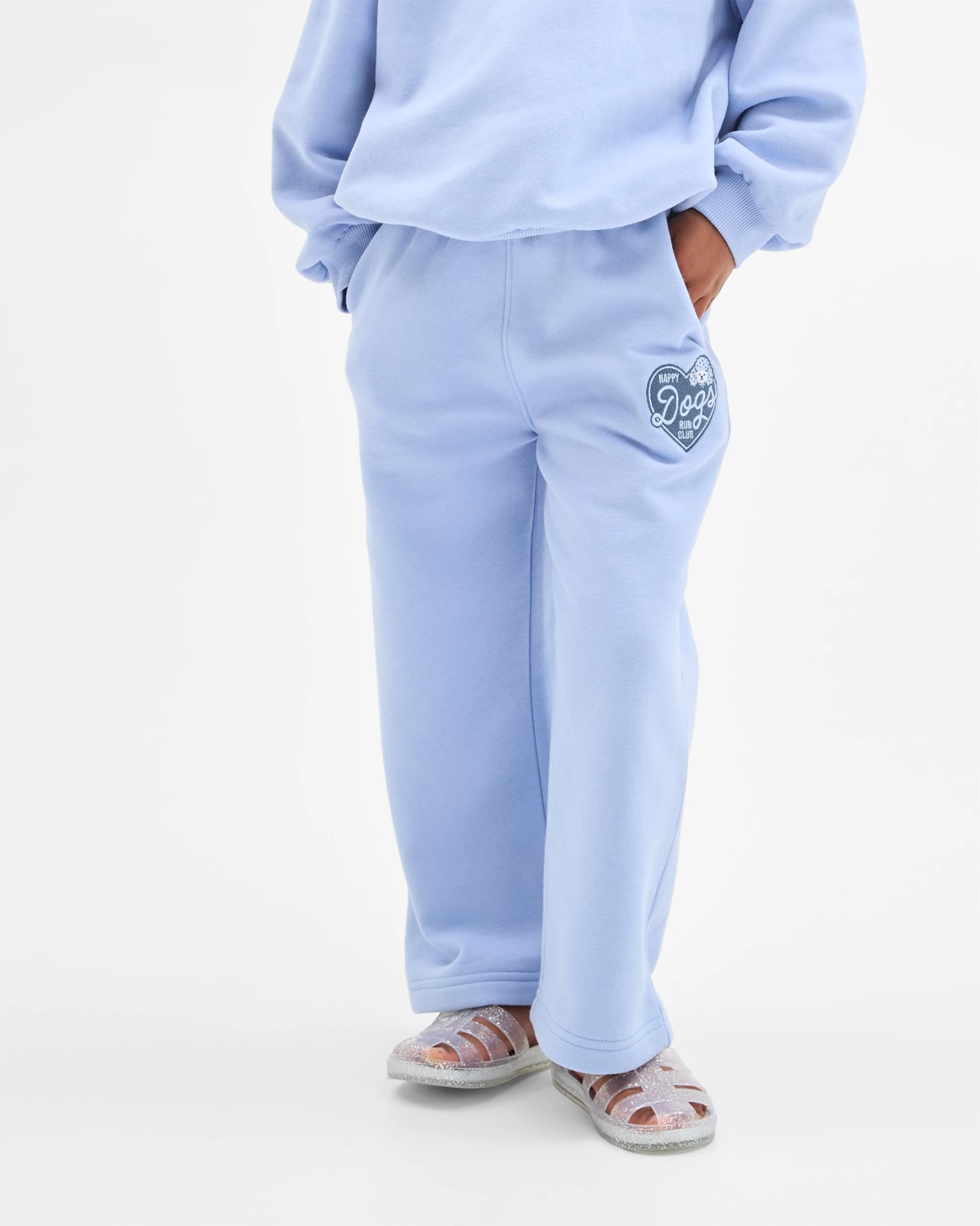 340_72119358_2+340T7211