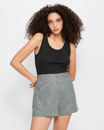 Linen Blend Seam Front Shorts