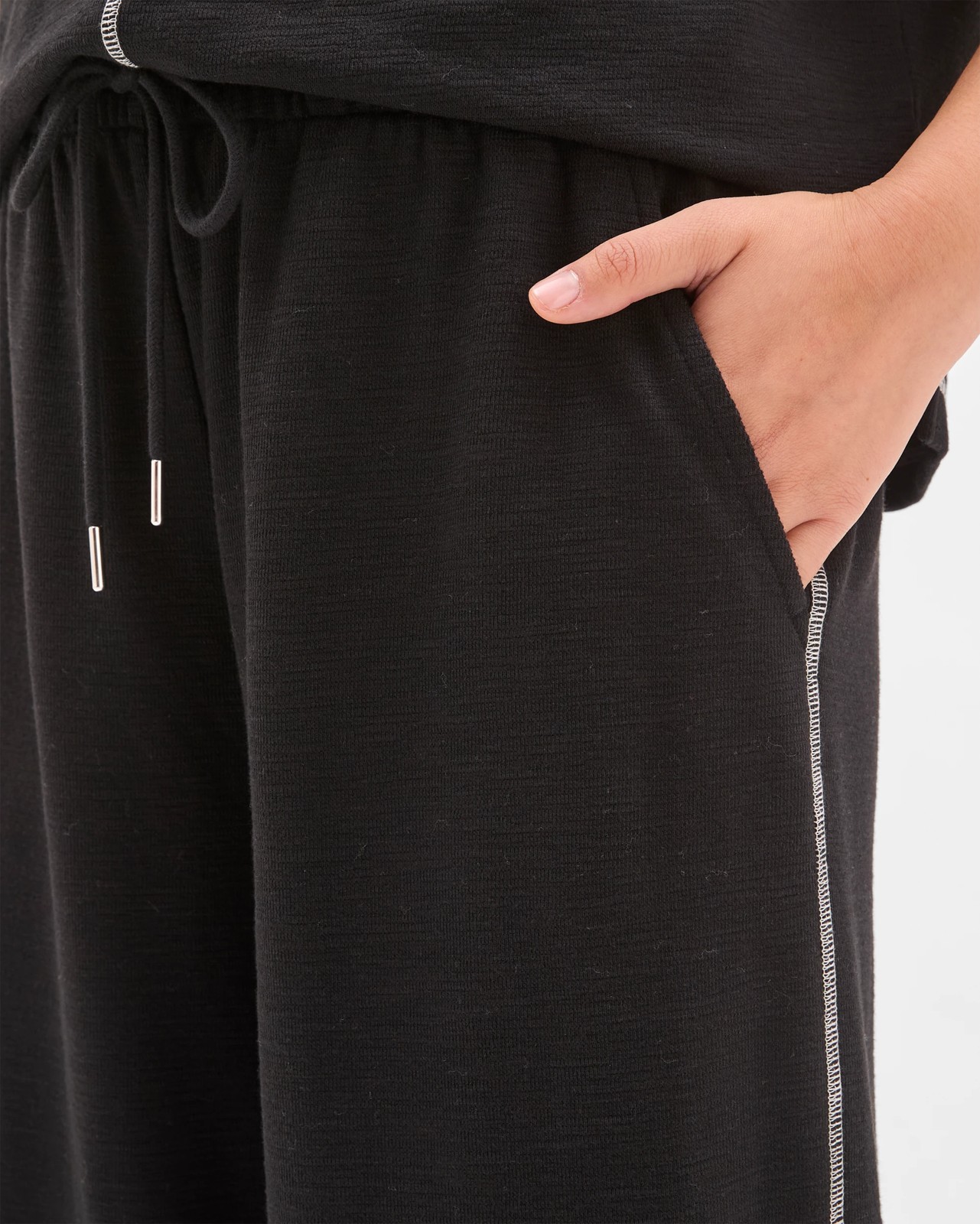 Textured Pants with Contrast Seams - Black 3 of 5