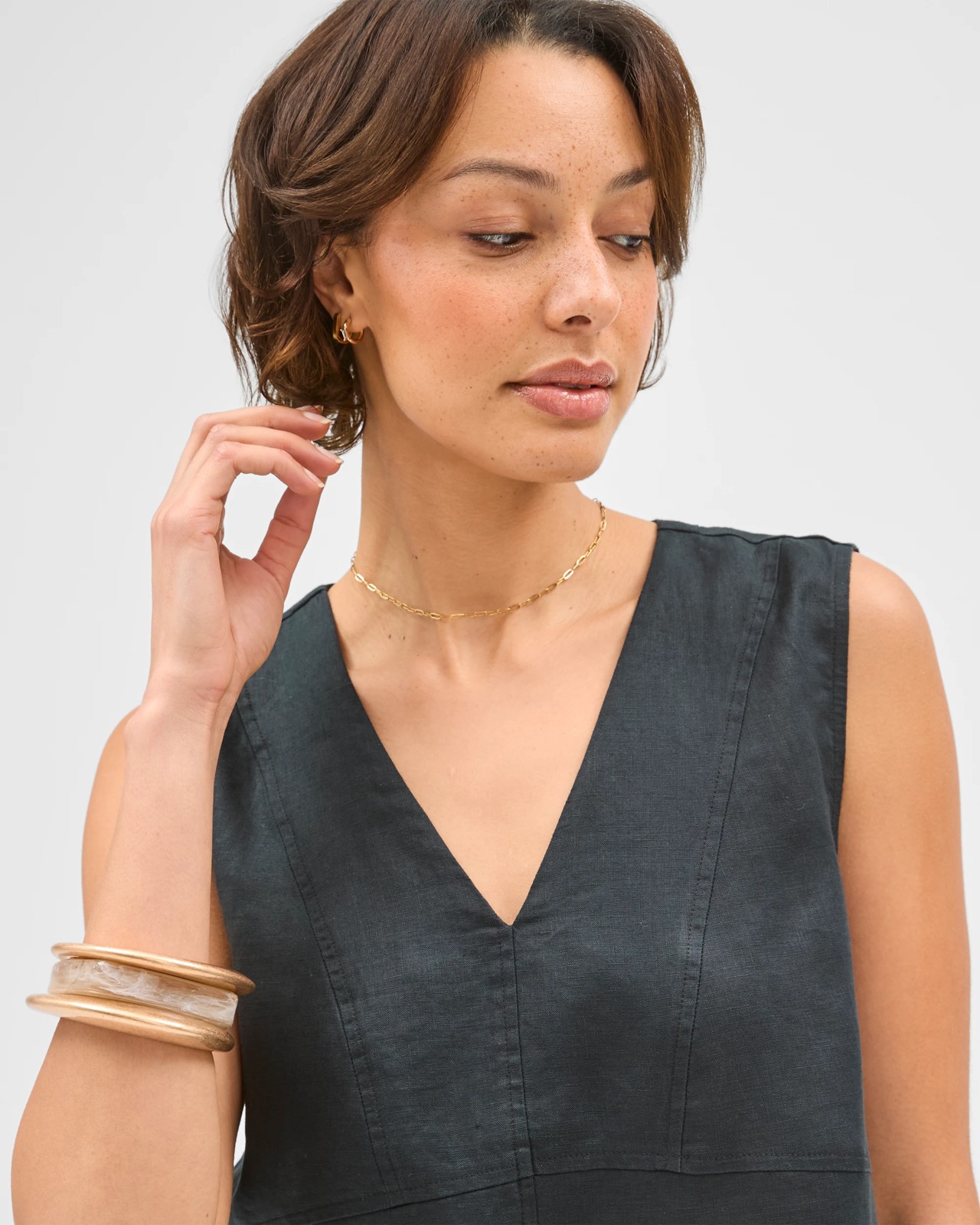 European Linen Sleeveless Tunic - Black 5 of 6